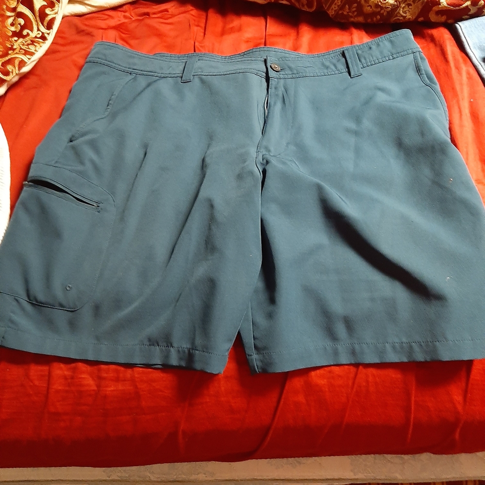 Magellan Outdoors Teal Cargo Shorts